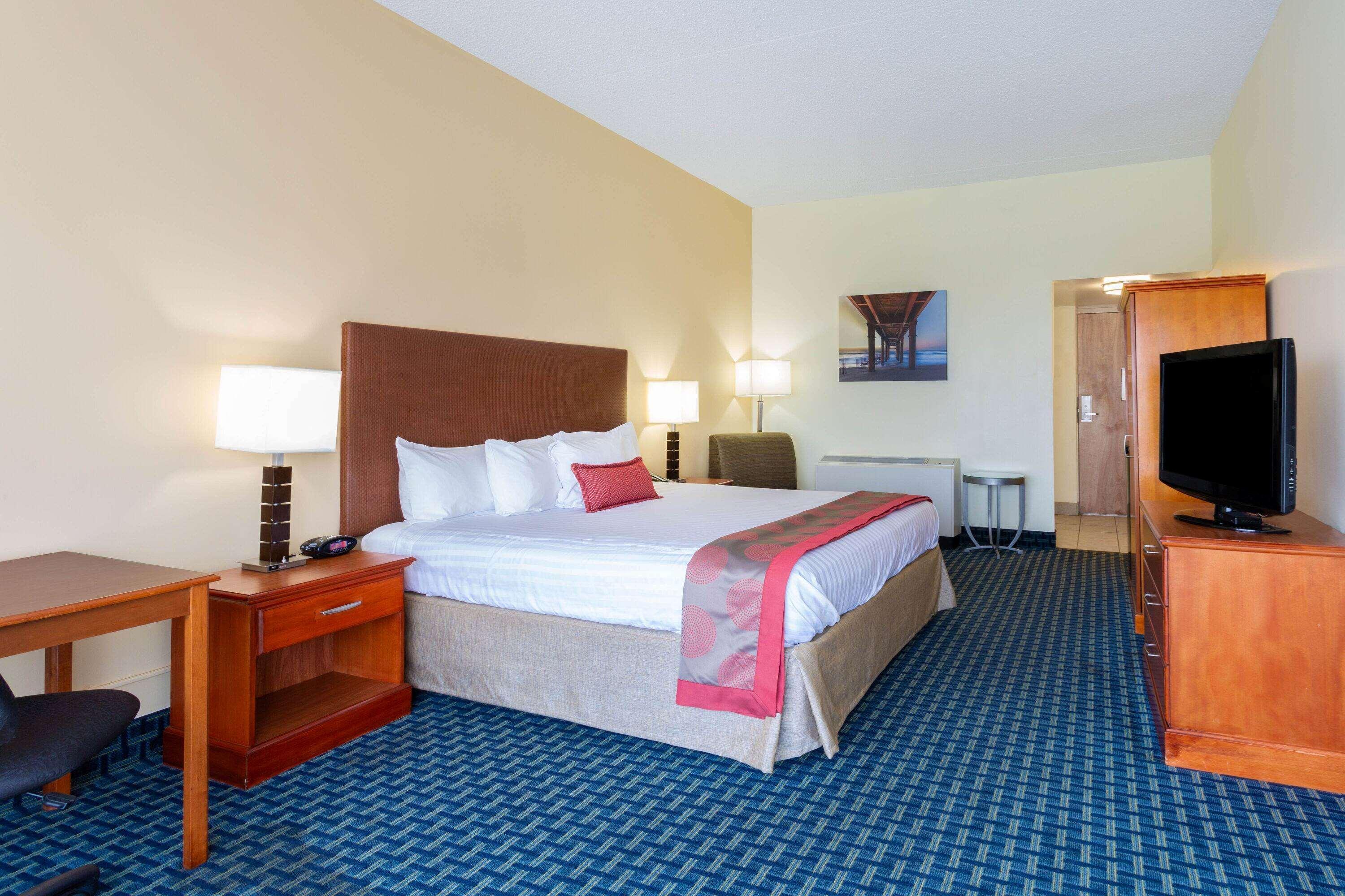 Ramada Plaza By Wyndham Virginia Beach Oceanfront Esterno foto