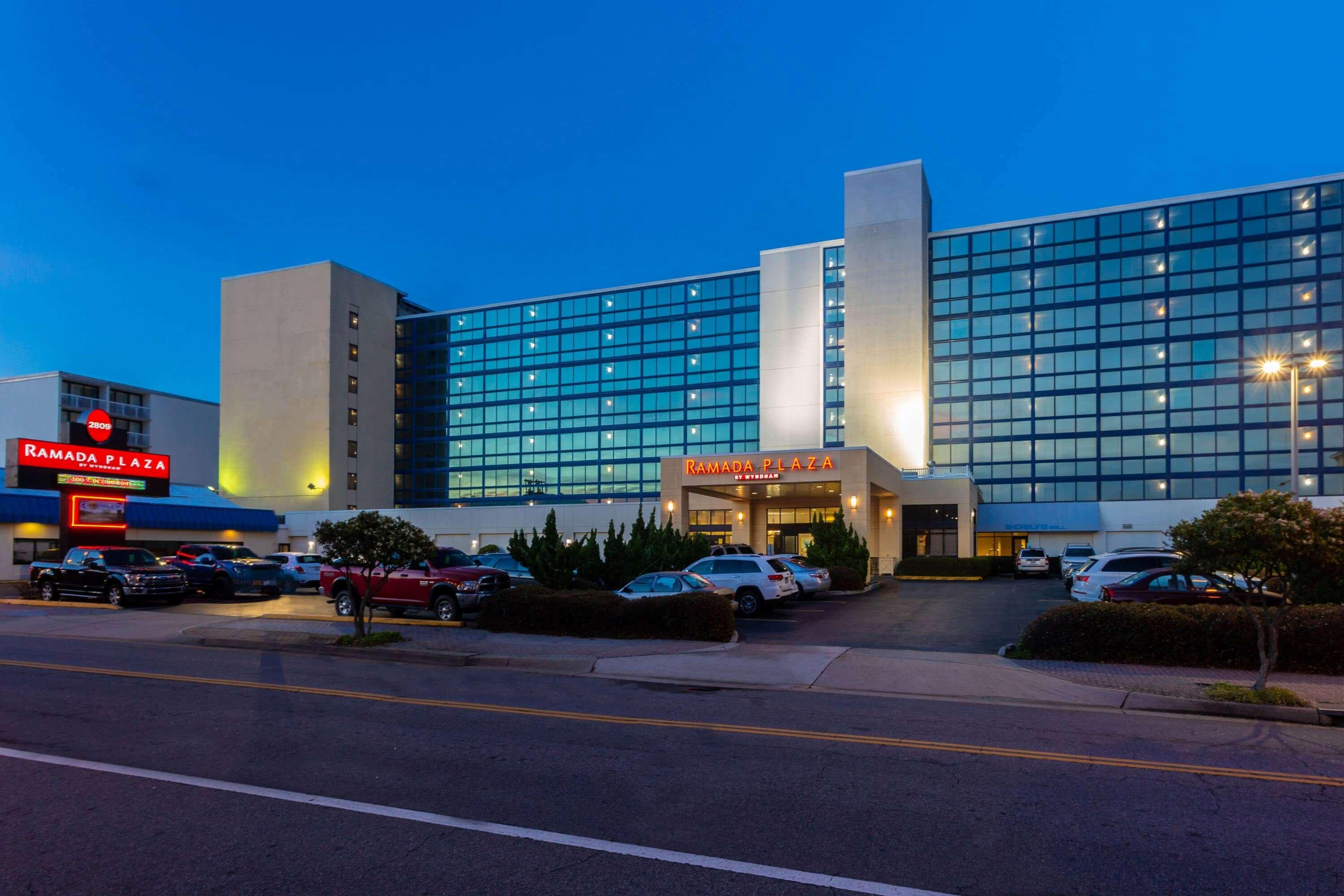 Ramada Plaza By Wyndham Virginia Beach Oceanfront Esterno foto