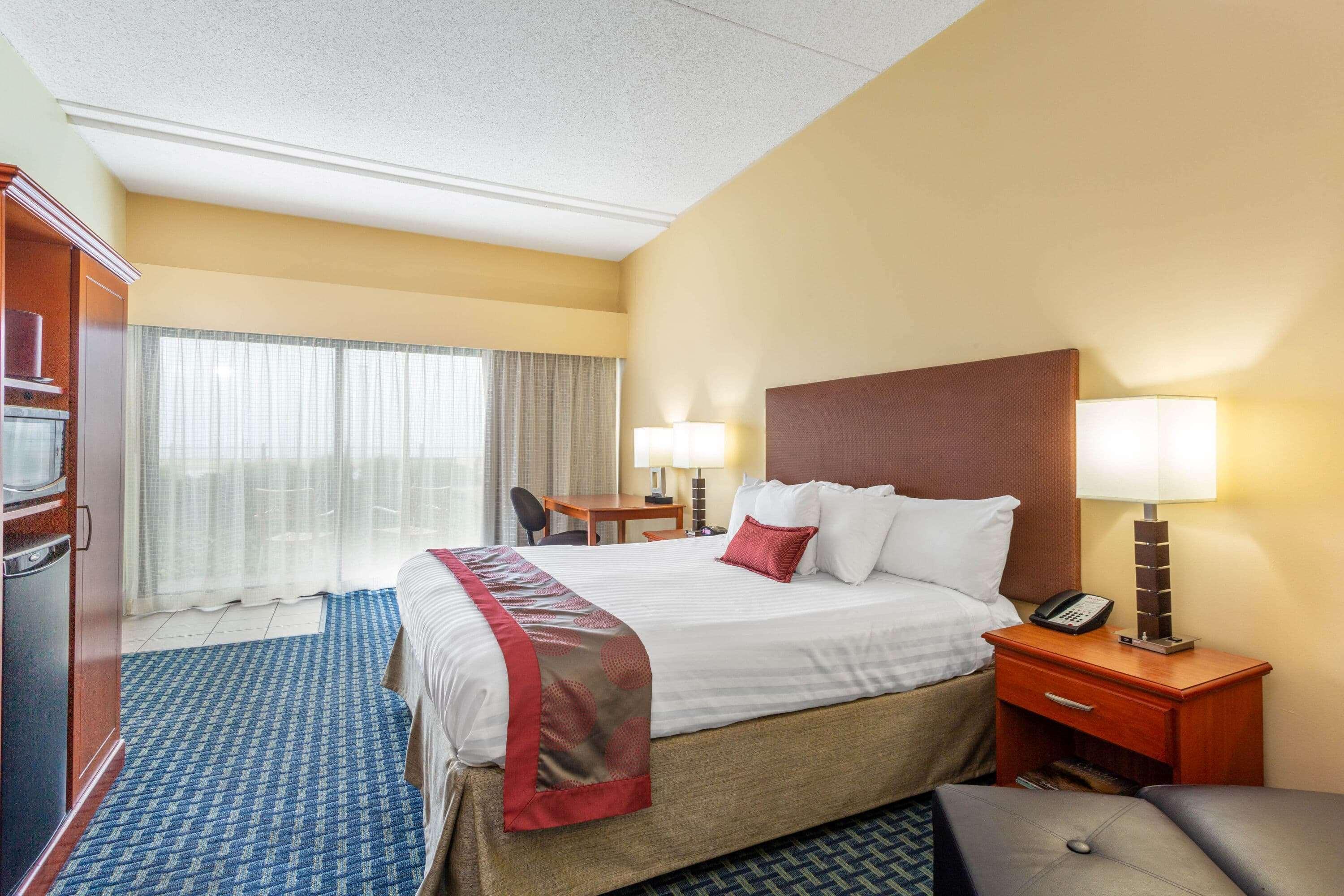 Ramada Plaza By Wyndham Virginia Beach Oceanfront Esterno foto